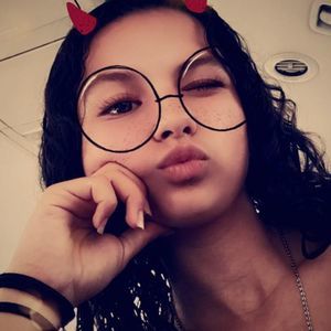 Meet your Posher, Sidney